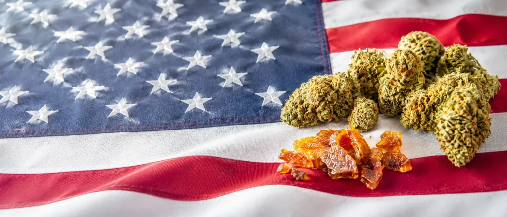 CBD-virágok és CBD-gyanta az amerikai zászlón